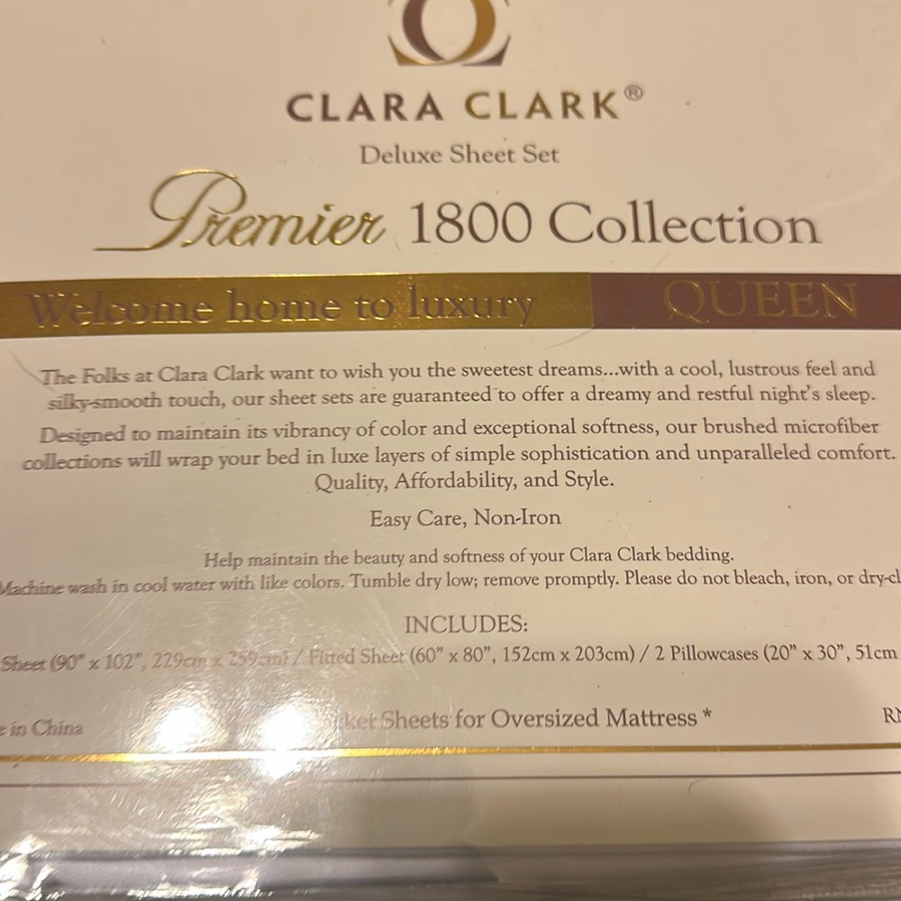 NEW CLARA CLARK Deluxe Premier 1800 Collection‎ Queen Sheet Set